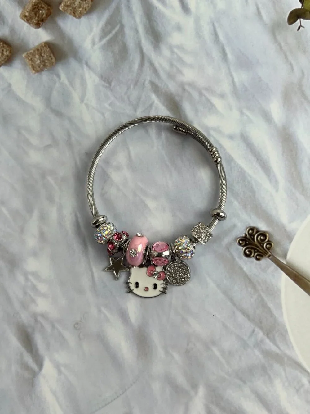 Hello Kitty Bracelet cute